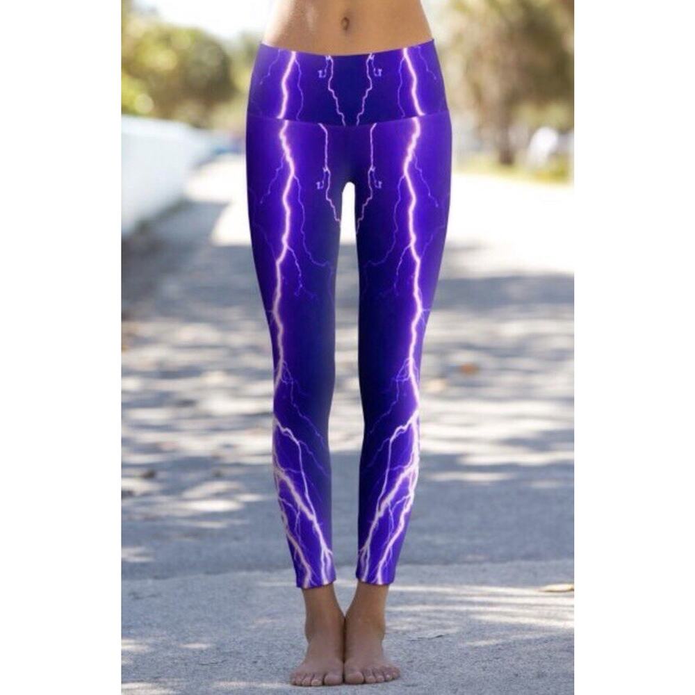 NWOT Om Shanti Purple Lightening Yoga Leggings Size Medium